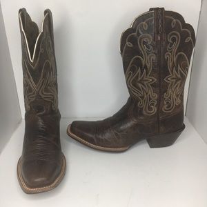 Ariat legends series chocolate chip leather boots